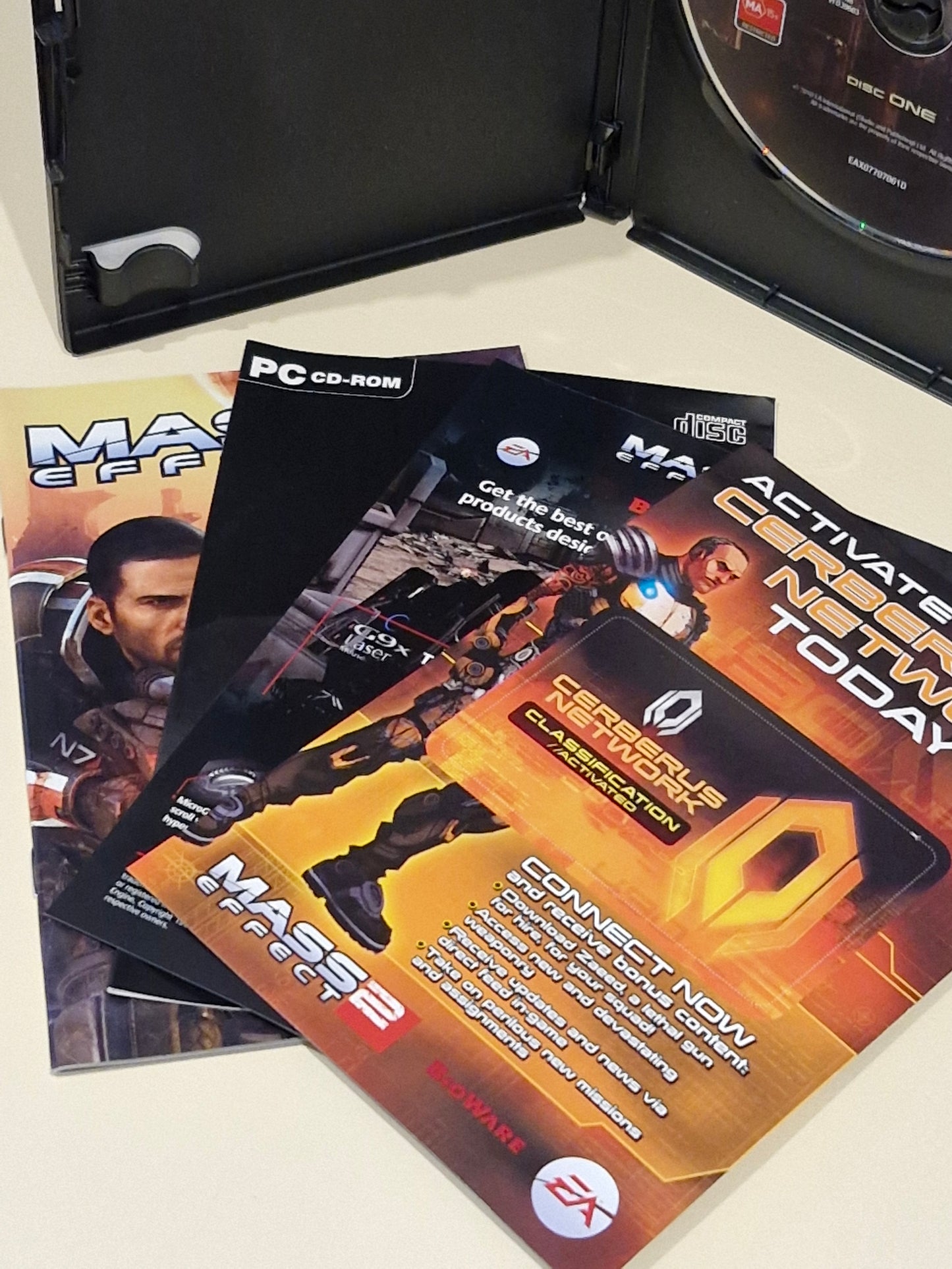Mass Effect 2 PC DVD-ROM | BioWare RPG Shooter Classic | Complete in Case with Manuals (2010)