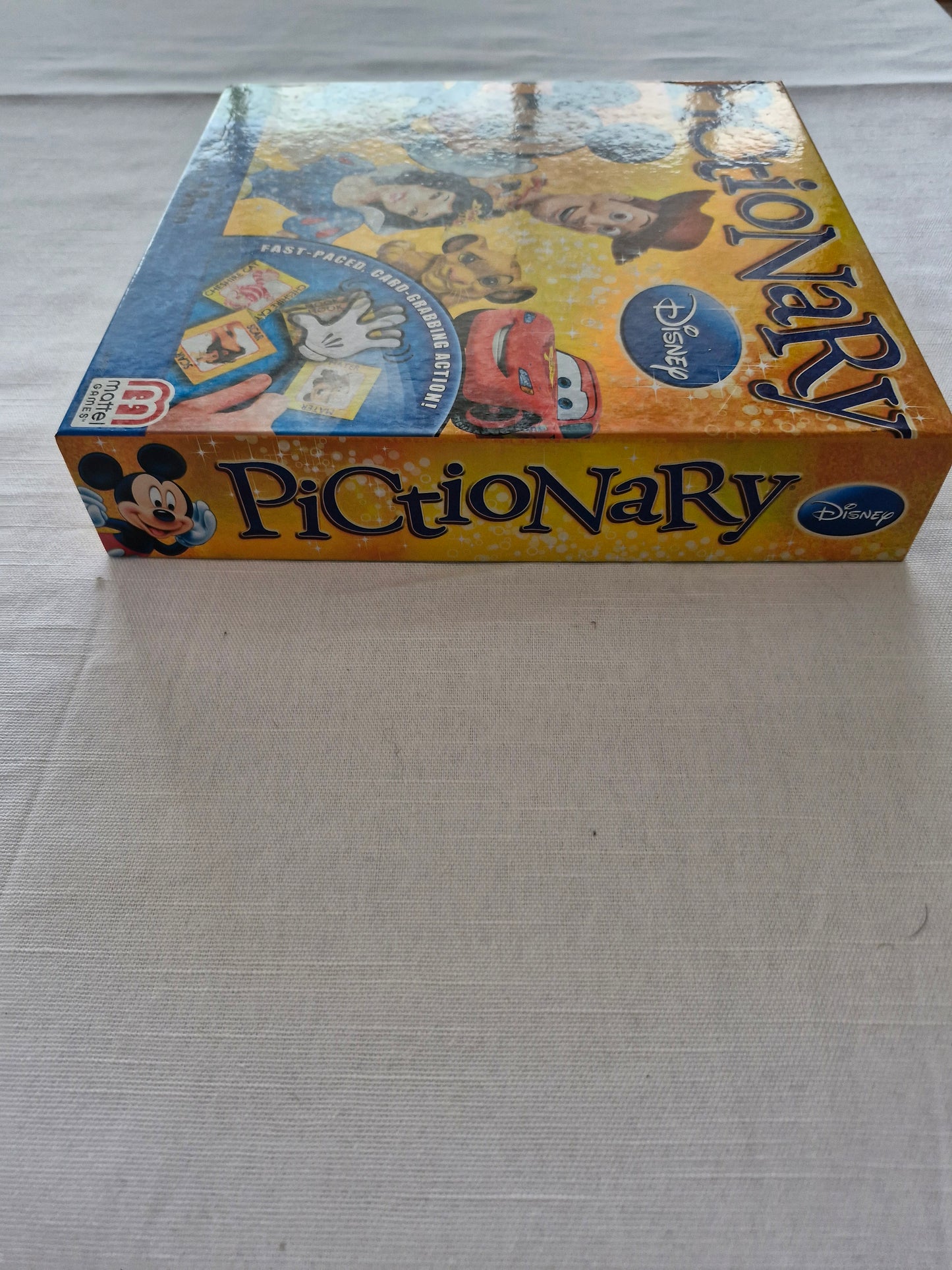 Mattel Disney Pictionary Board Game – Family Edition | Fast-Paced Drawing Party Game | Ages 6+, 2+ Players (2010s Edition)
