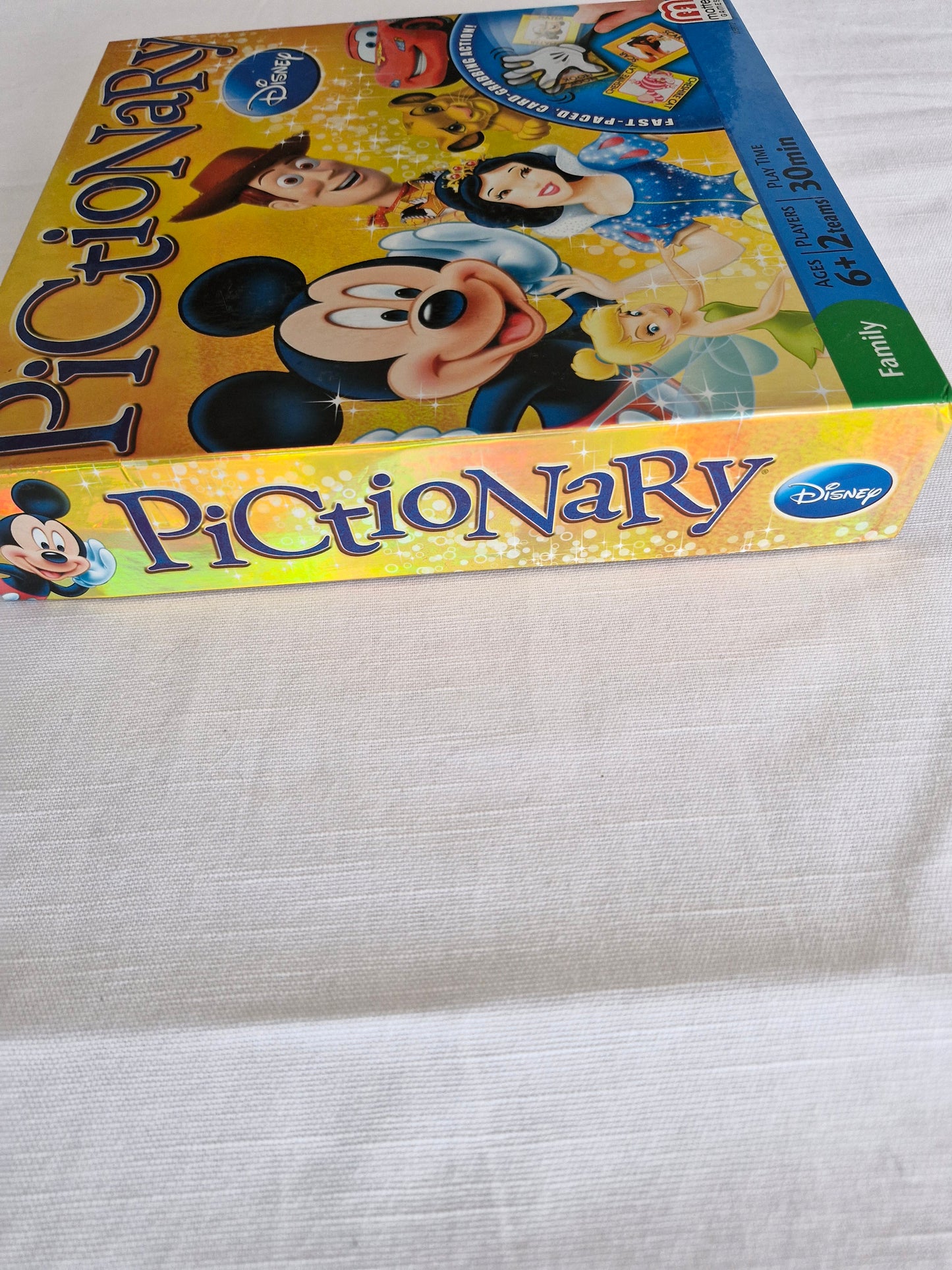 Mattel Disney Pictionary Board Game – Family Edition | Fast-Paced Drawing Party Game | Ages 6+, 2+ Players (2010s Edition)