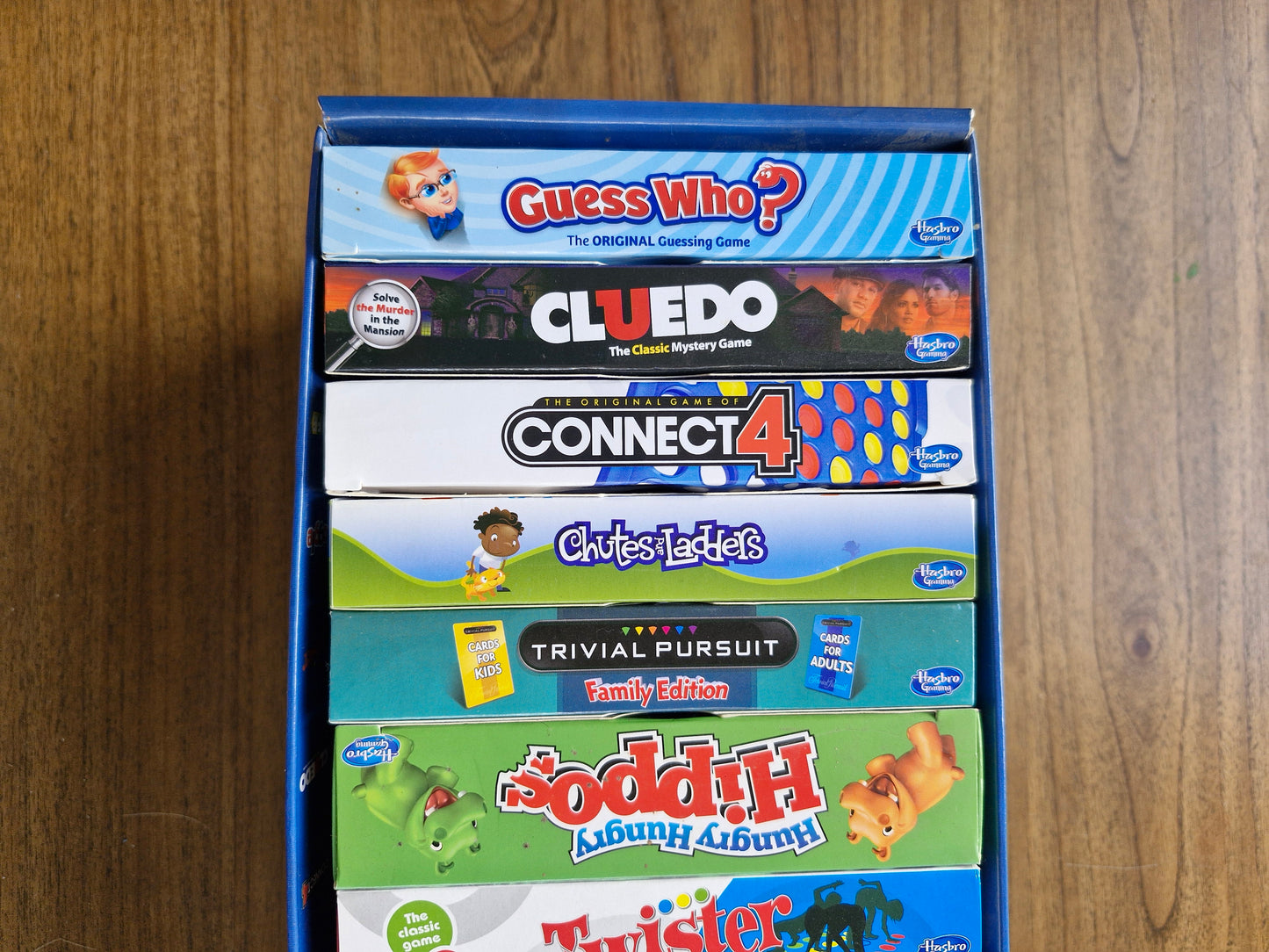 Hasbro Gaming – Family Favourites 12-in-1 Board Game Collection – Classic Mini Editions (Complete Set)
