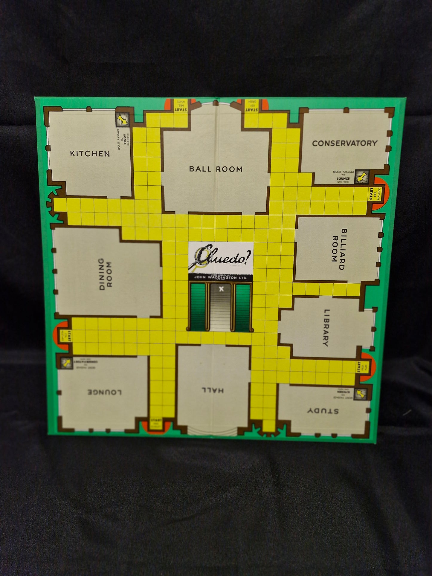 Vintage Cluedo Board Game – Parker Brothers “The Great Detective Game” (Complete)