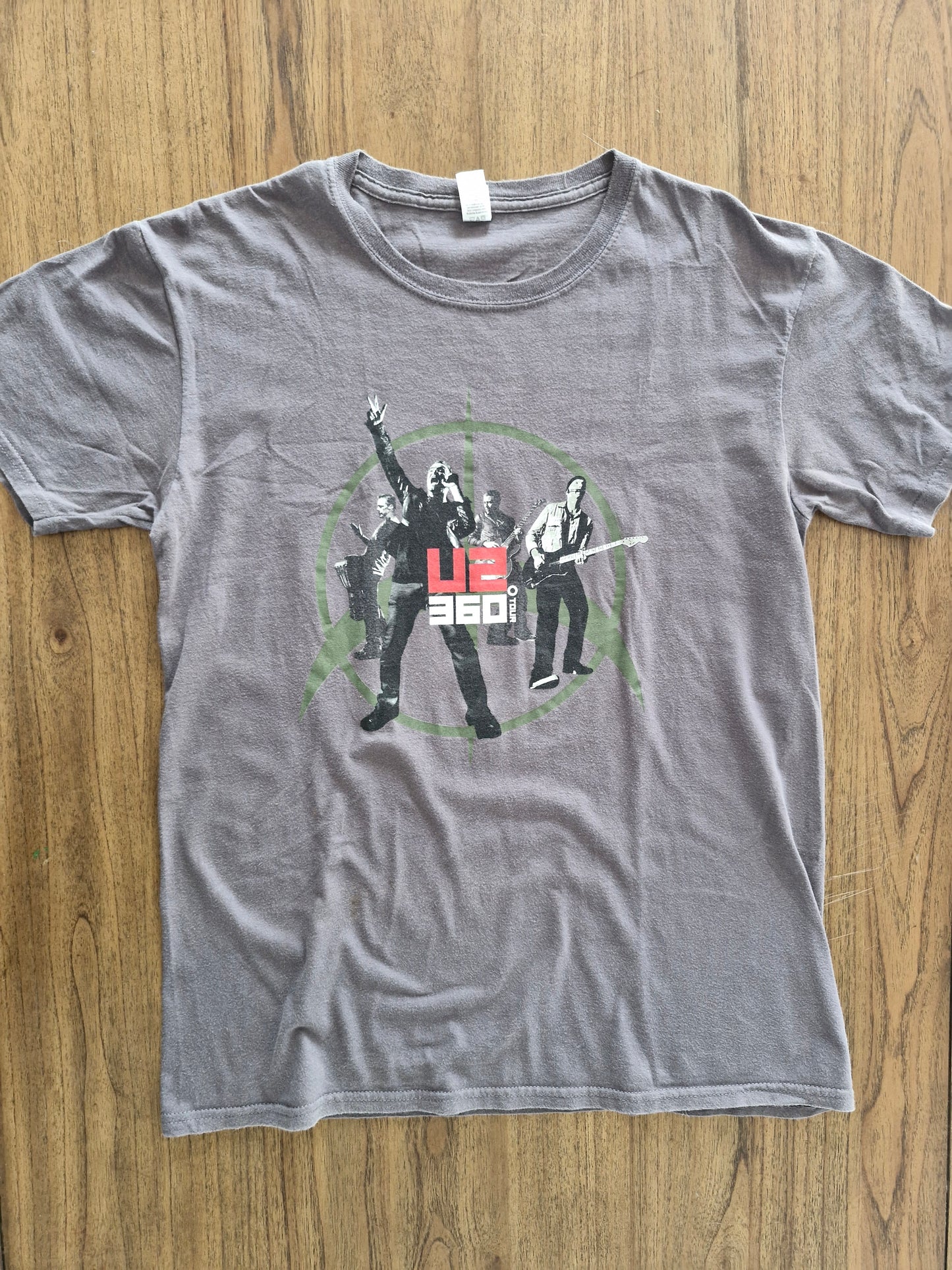 U2 360° Tour Band T-Shirt | Concert Tour Dates Tee | Size M