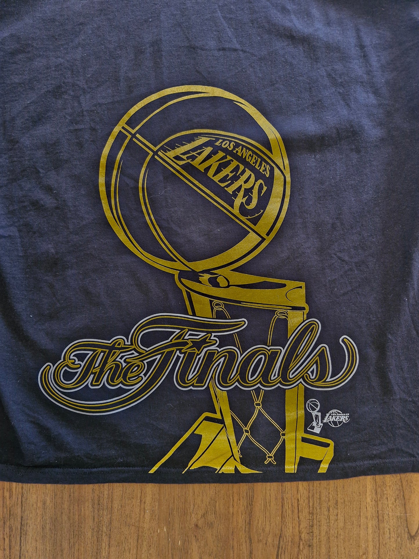 Los Angeles Lakers 2009 NBA Finals Vintage Tee | 2XL Basketball Shirt | Delta Magnum Weight