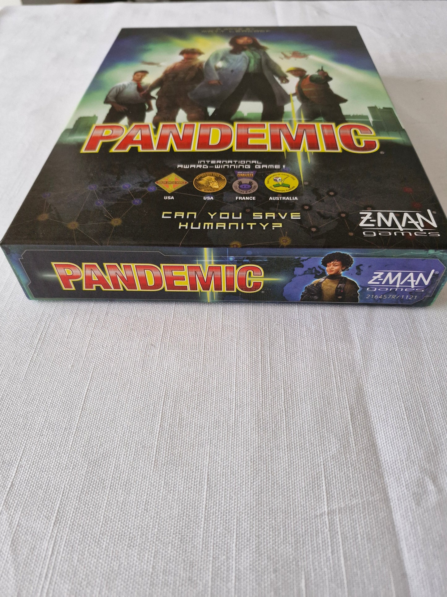 Z-Man Games – Pandemic Board Game | Cooperative Strategy Classic | Complete Set | Matt Leacock Design