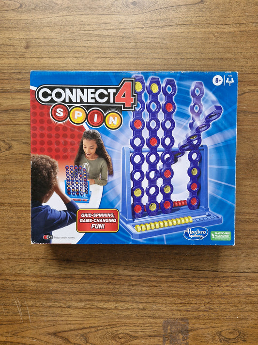 Hasbro Gaming – Connect 4 Spin – Grid-Spinning Strategy Game (2020s Edition, Ages 8+)