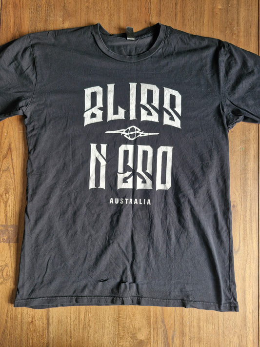 Bliss N Eso Australia Tour Tee – Vintage Hip Hop Rap Shirt (Black, XL)
