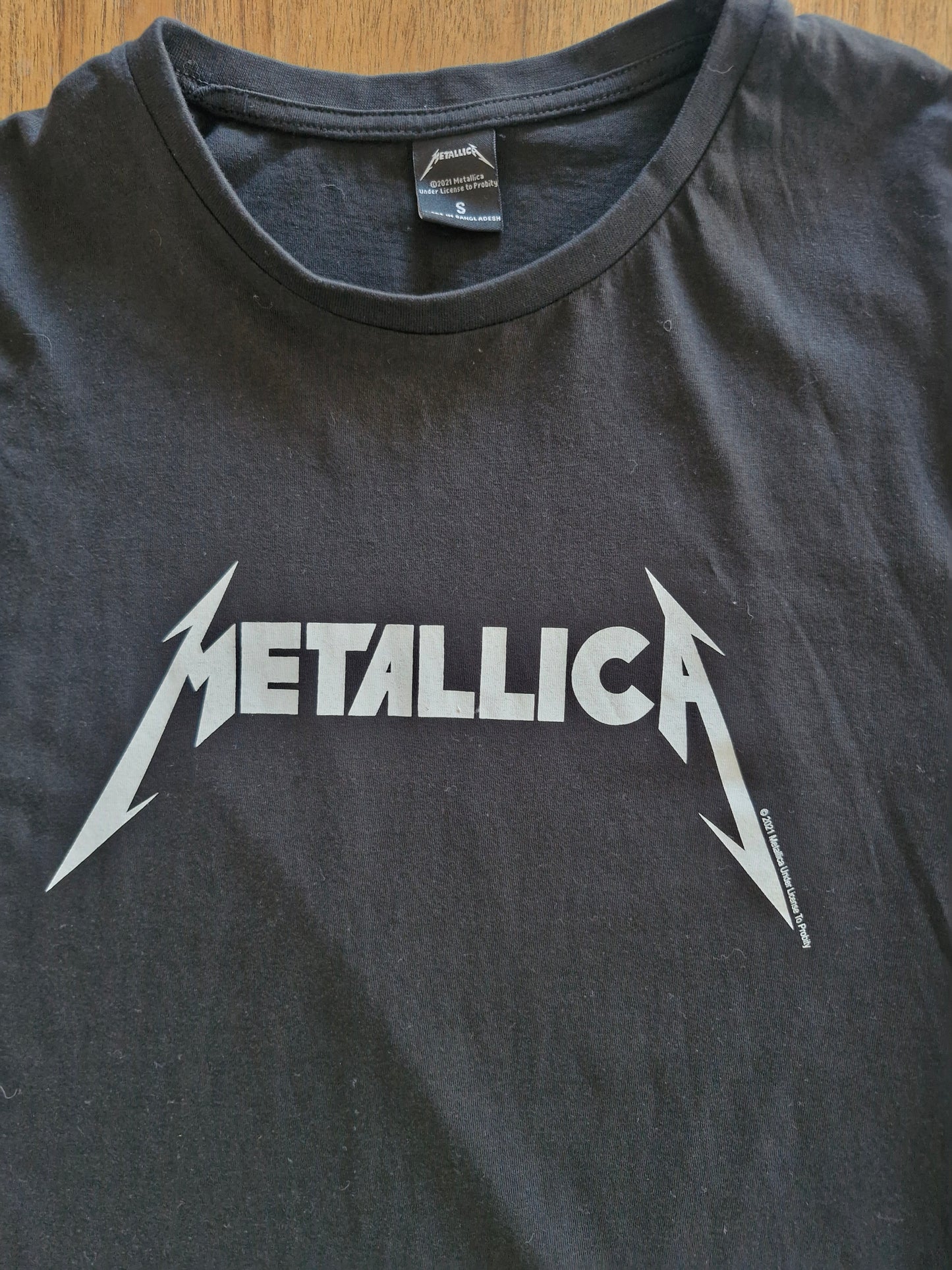 Metallica Logo T-Shirt – Black Small Band Tee (2021 Licensed)