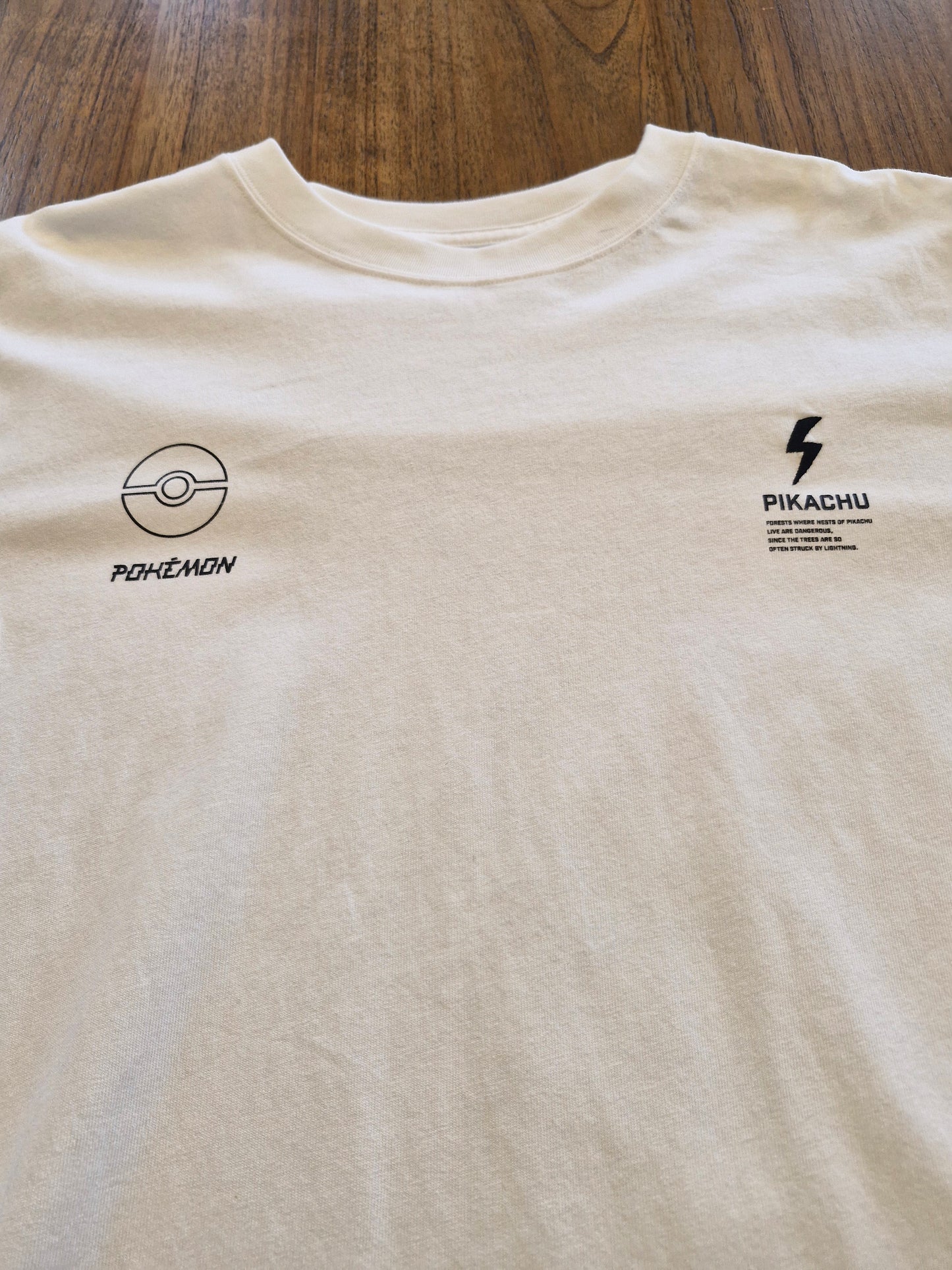 Pokémon Pikachu Graphic T-Shirt – Medium White