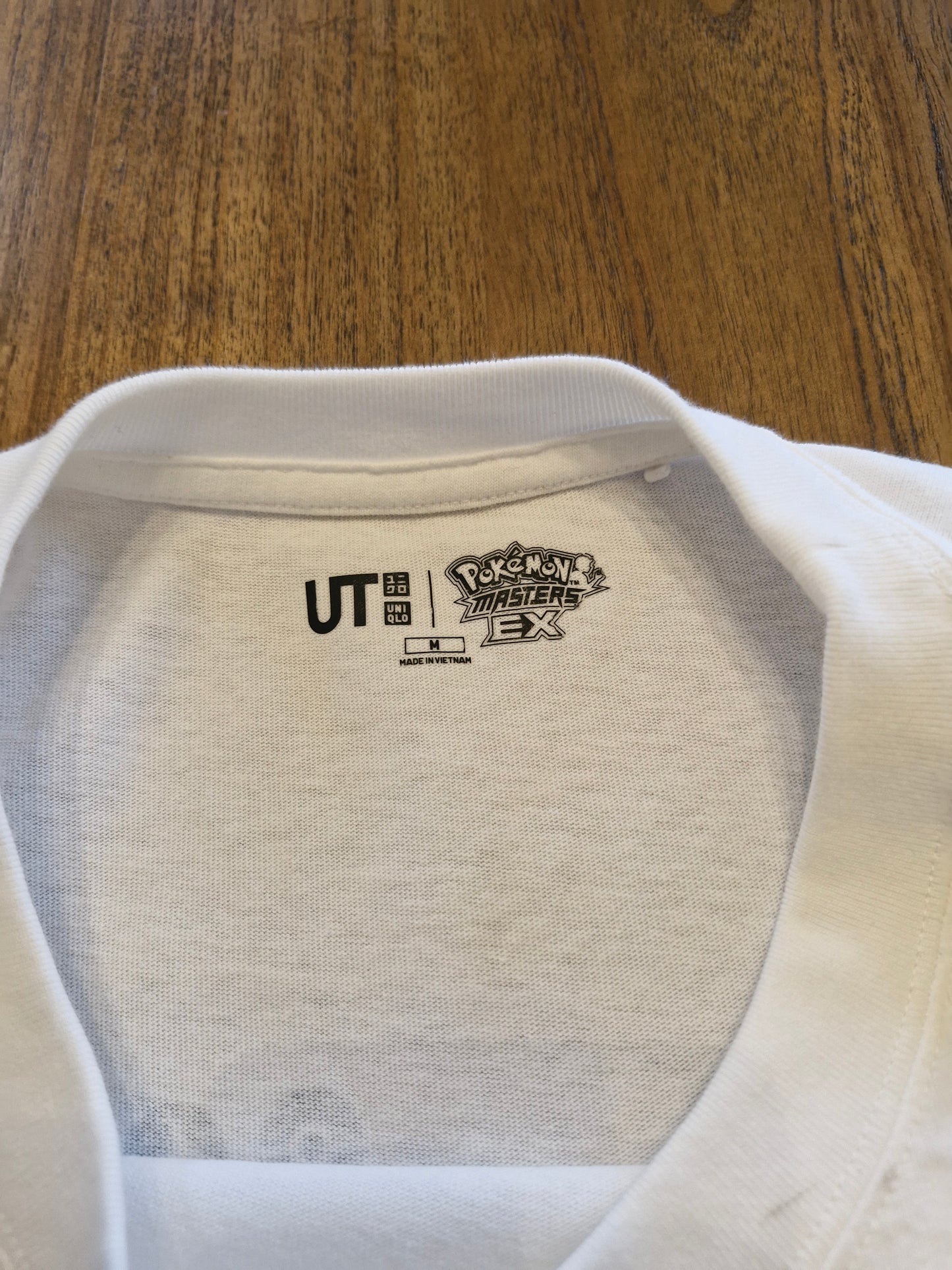 Pokémon Pikachu Graphic T-Shirt – Medium White