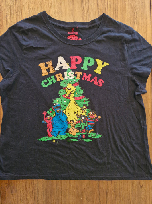 Sesame Street “Happy Christmas” T-Shirt – Size 26 (Black)
