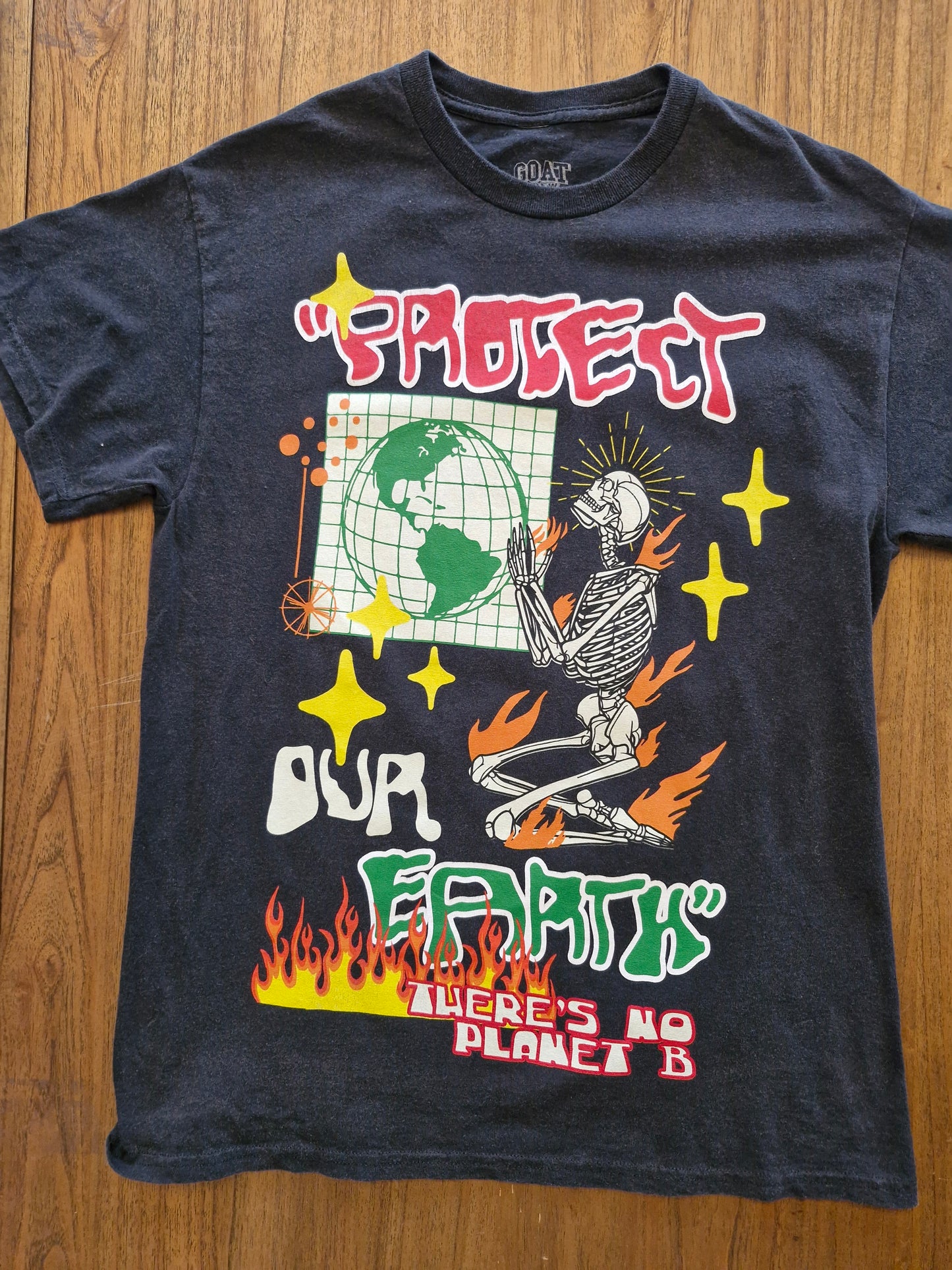 GOAT Crew “Protect Our Earth” Graphic T-Shirt – Small Black