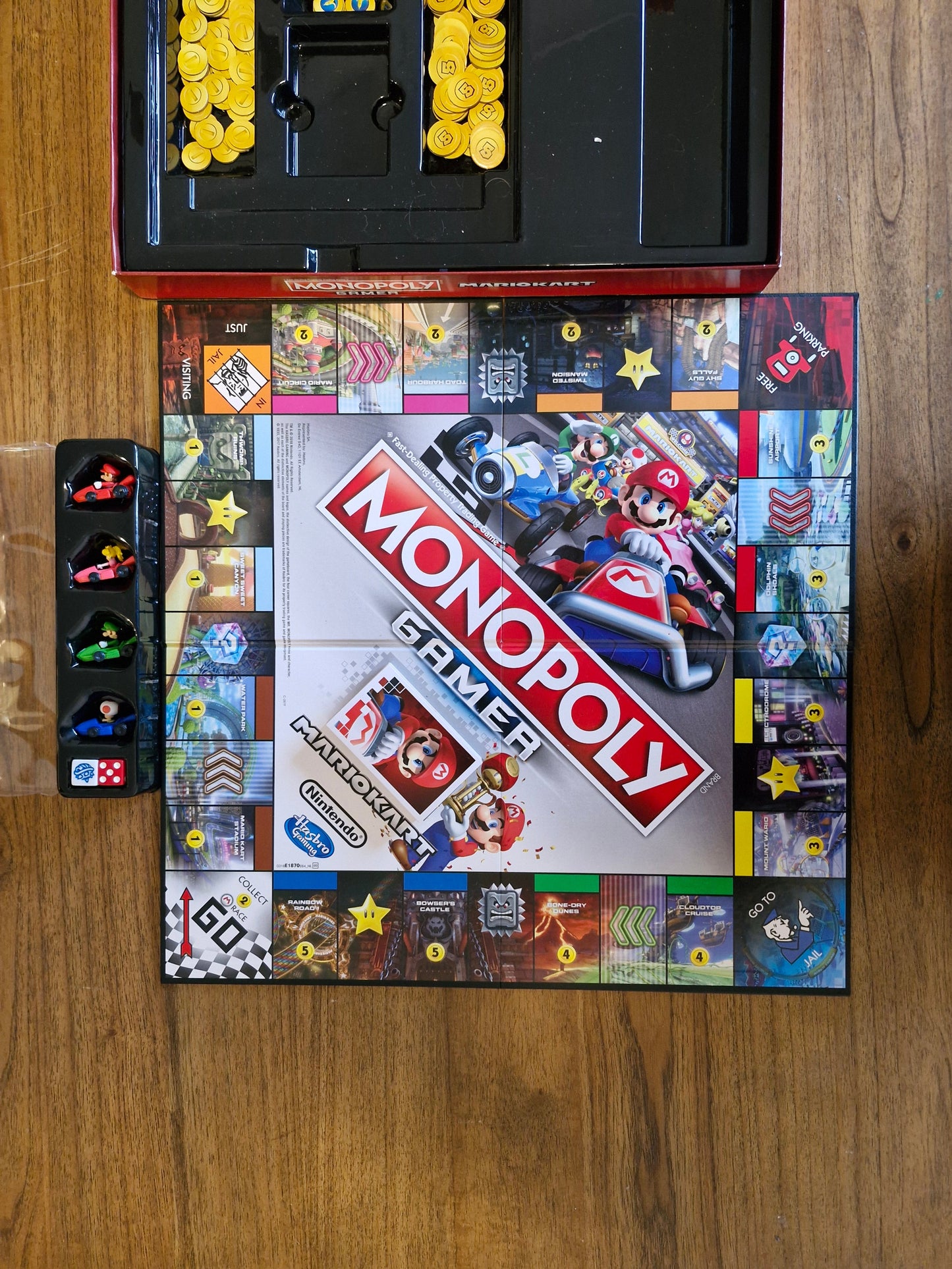 Monopoly Gamer Mario Kart Edition (Hasbro/Nintendo, 2017) – Complete, Excellent Condition