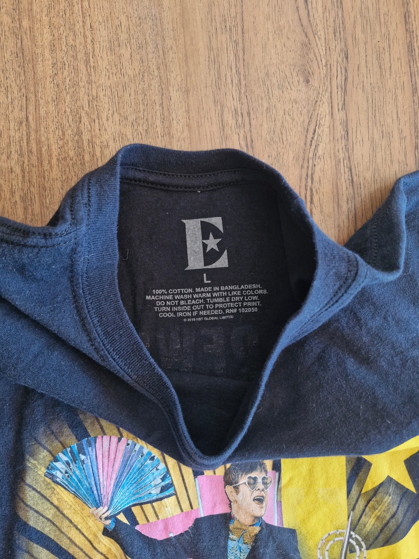 Elton John Farewell Yellow Brick Road Tour T-Shirt – Large Black