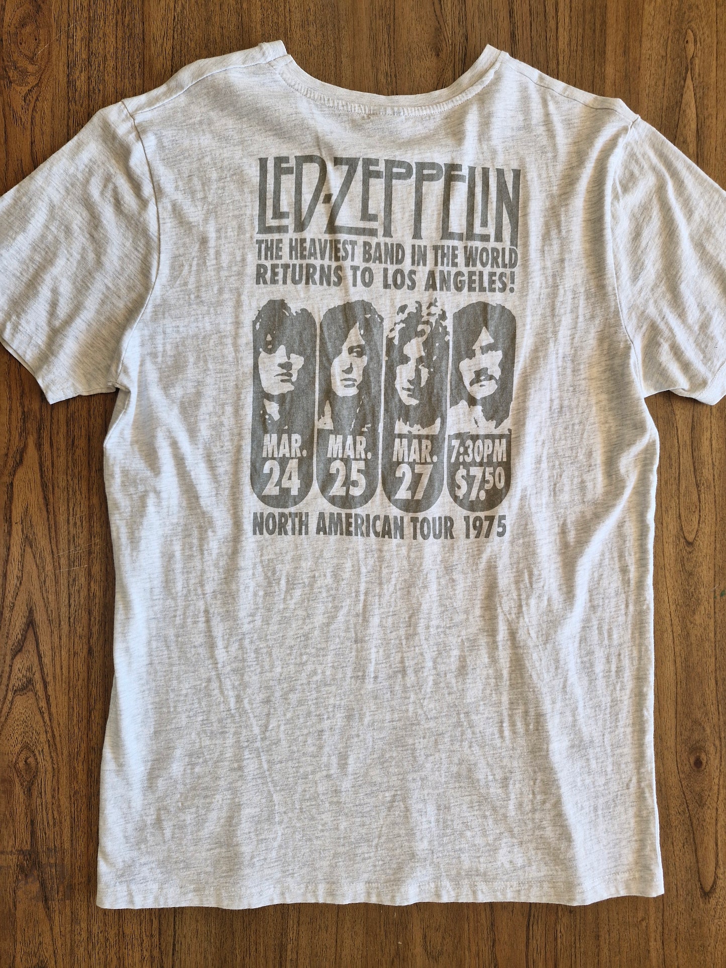 Led Zeppelin 1975 North American Tour T-Shirt – Size L (Light Grey)