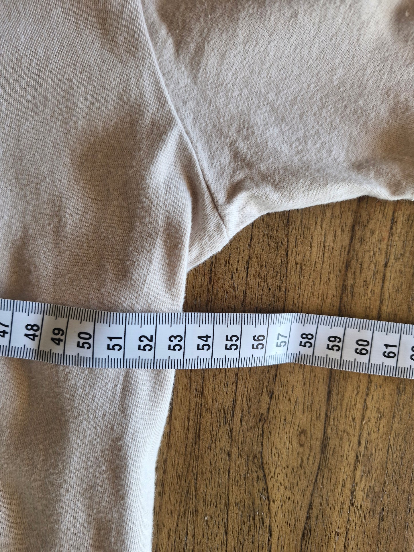 Queen “Tour ’75” Vintage Style Band T-Shirt – Official Merch – XL Beige