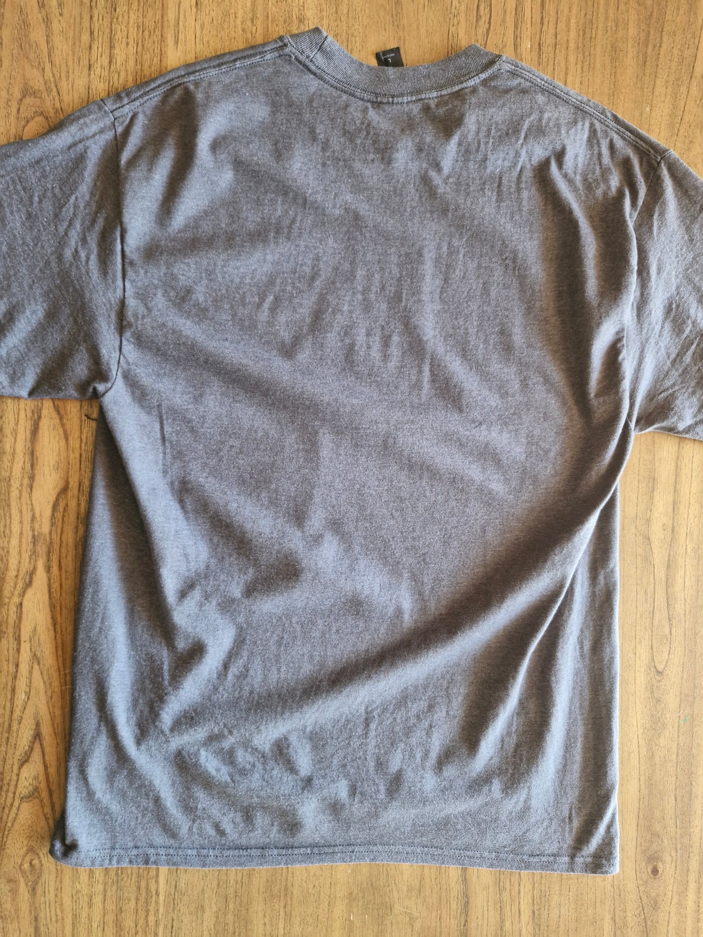 Batman Japanese Logo T-Shirt – Size L Grey