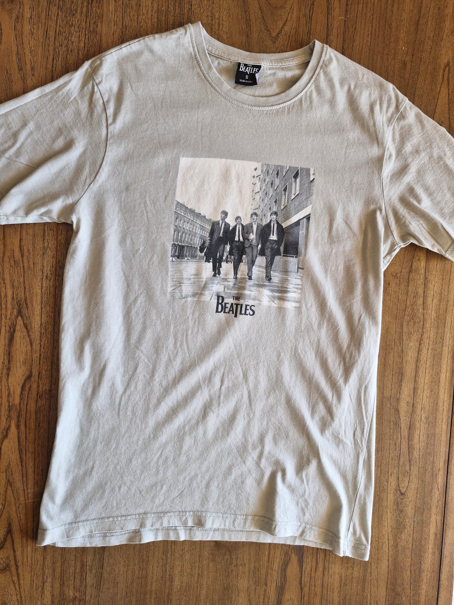 The Beatles Graphic T-Shirt – Small Beige