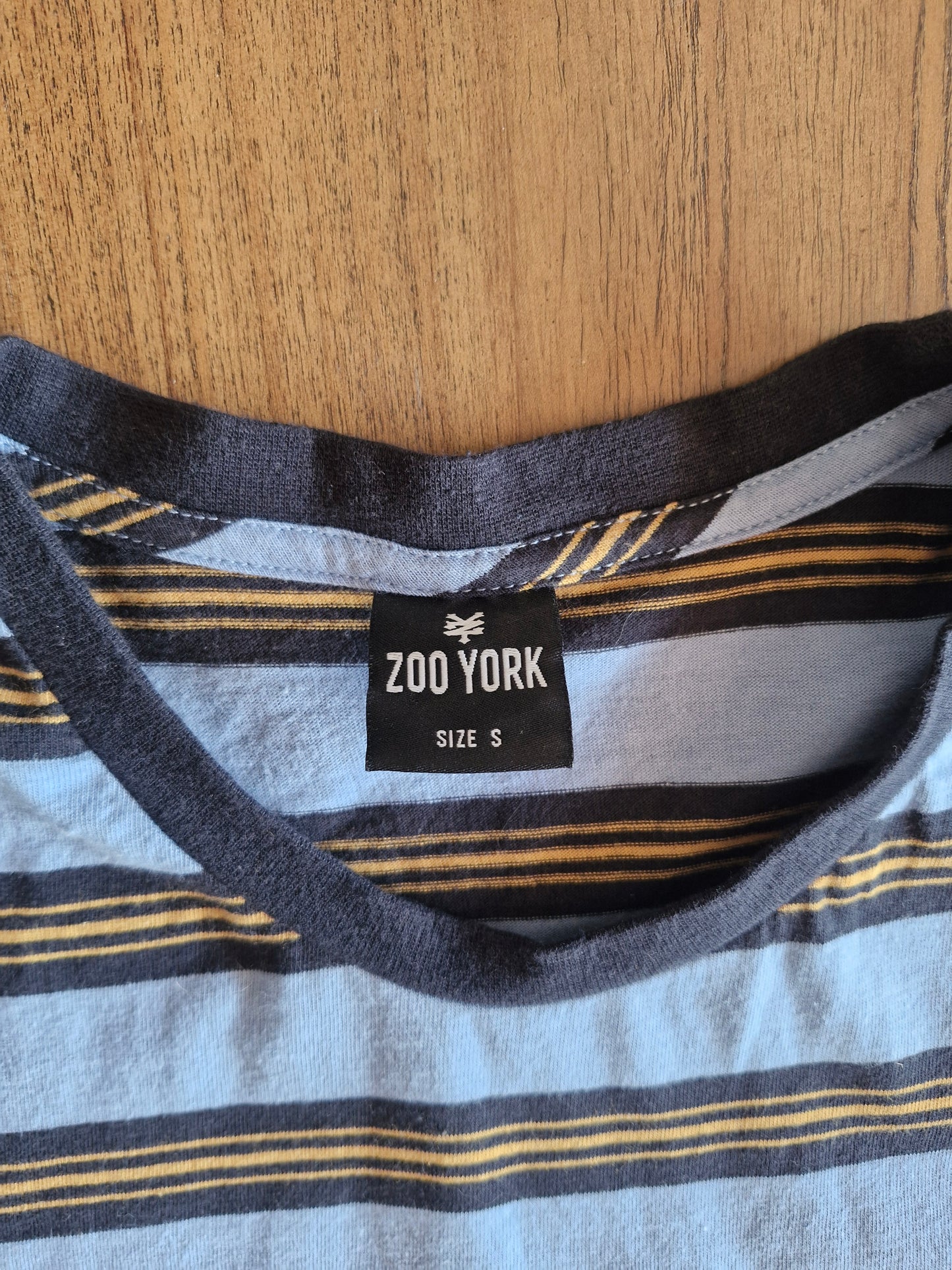 Zoo York Striped Logo T-Shirt – Y2K Skate Streetwear – Size S