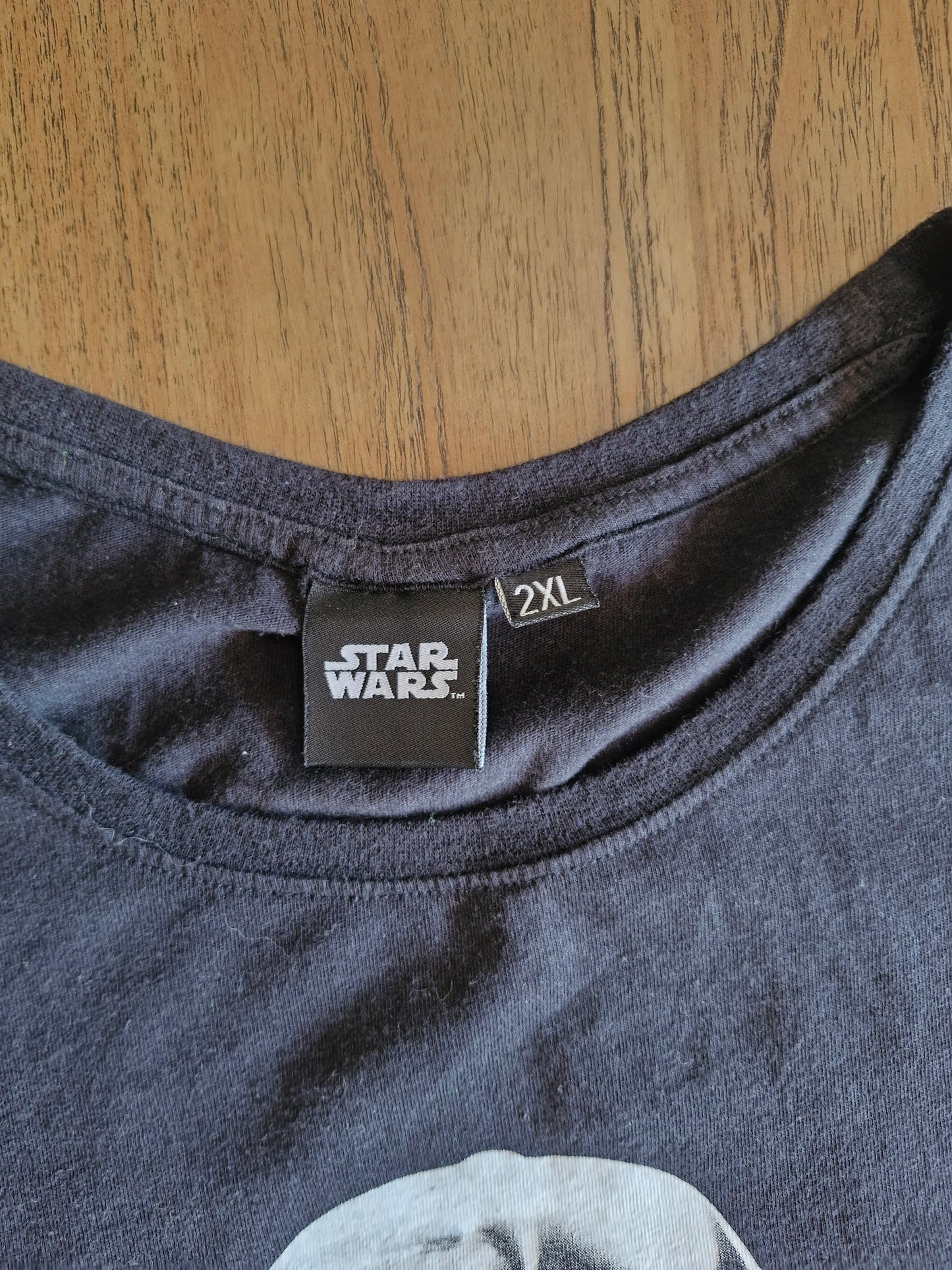 Star Wars Darth Vader Graphic Tee (Size 2XL)