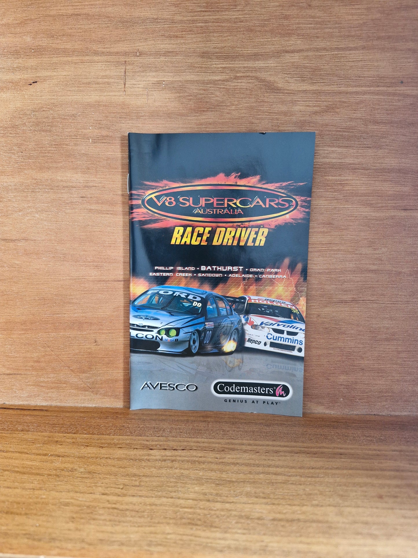 V8 Supercars Australia: Race Driver (Platinum, Codemasters, 2003) – Complete with Manual, Excellent Condition