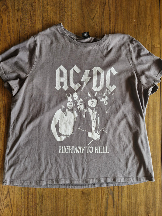 AC/DC Highway to Hell Band Tee – Official Licensed