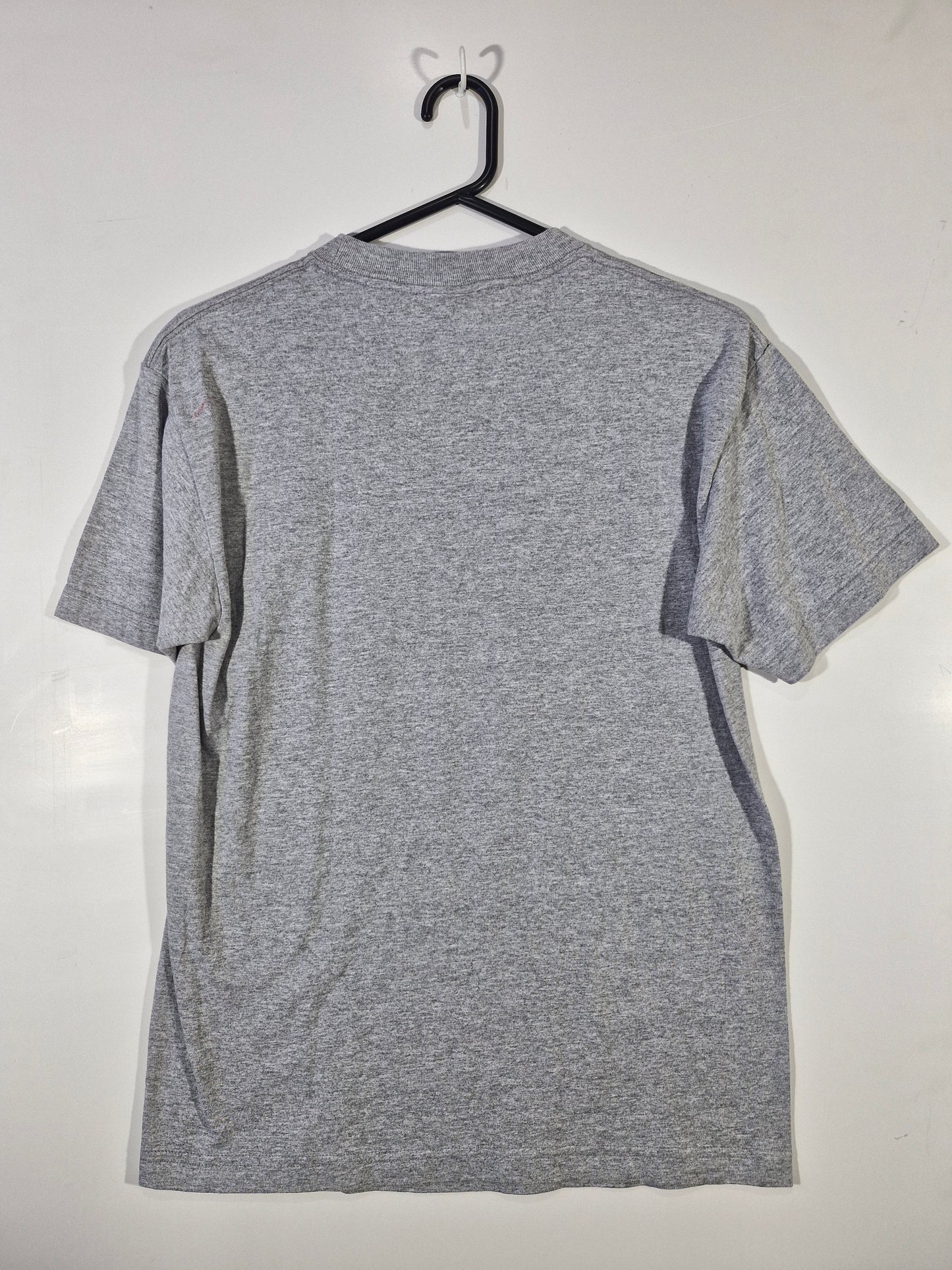 Walt Disney World 2000 Character Graphic Tee – Grey – Size Medium