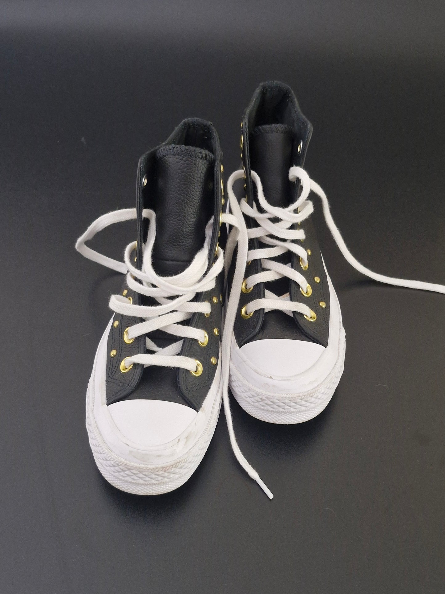 Converse Chuck Taylor All Star Sneakers - Black/White - US 5