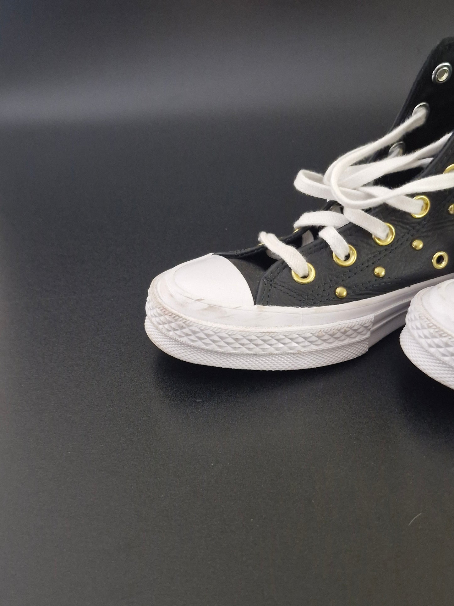 Converse Chuck Taylor All Star Sneakers - Black/White - US 5