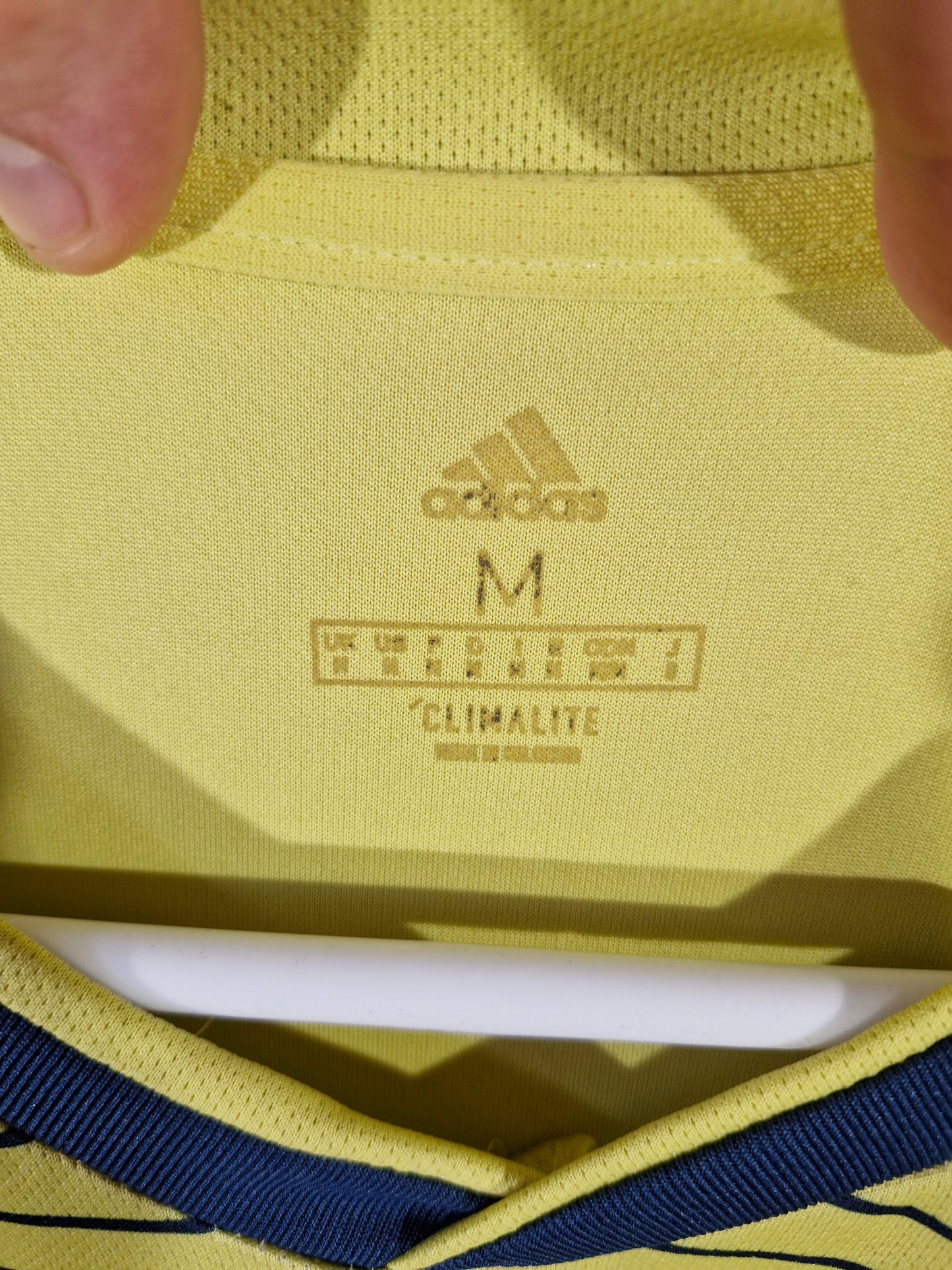 Adidas Vintage Graphic T-Shirt - Yellow & Black Size - Men's Medium