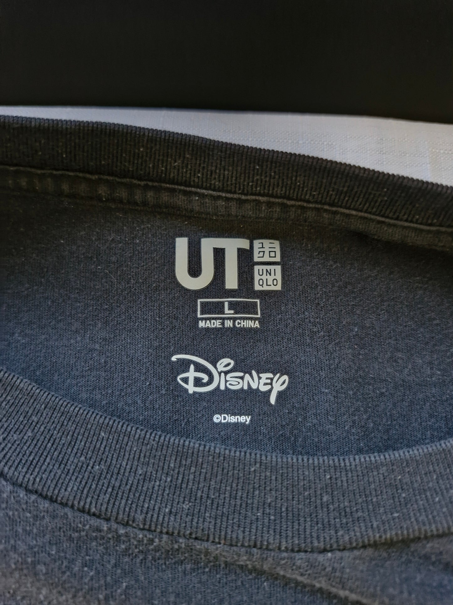 Uniqlo x Disney Graphic T-Shirt - Black Size - Men's Large
