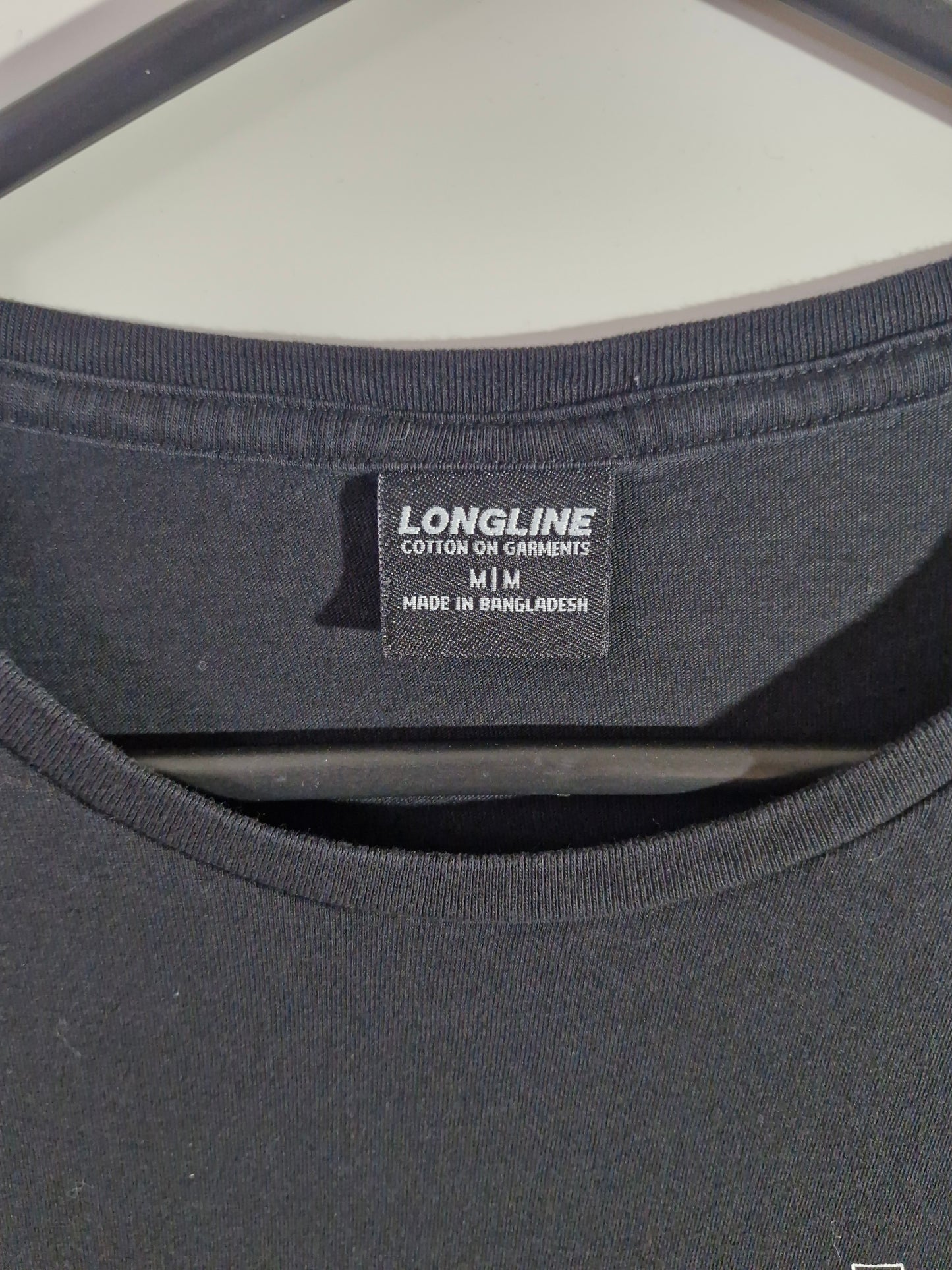 LONGLINE World Movement Graphic T-Shirt - Black - Size Men's Medium